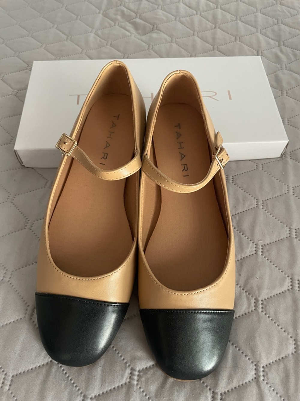 Tahari Two-Tone Beige and Black Mary Jane Flats